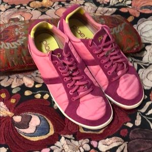 Adult PLAE Go Sneakers